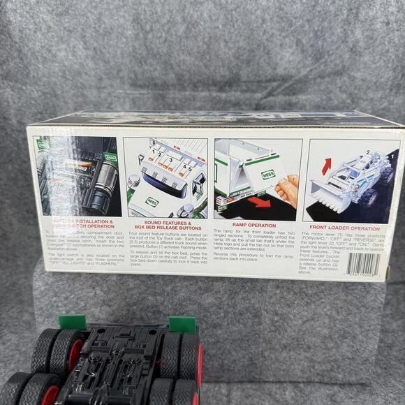 Hess 2008 Toy Truck and Front Loader in Box Works 723 - Picture 5 of 8